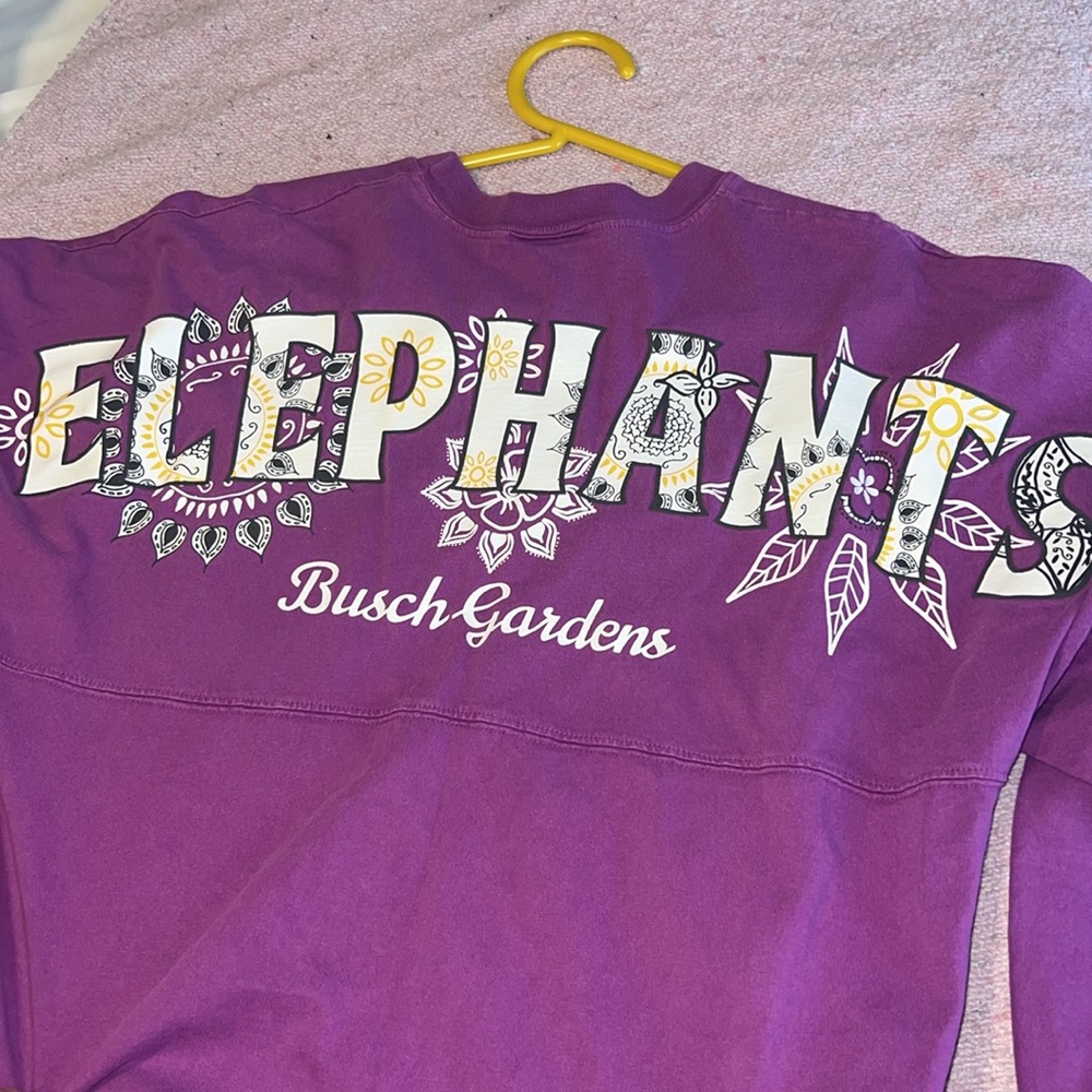 Busch Gardens Elephants Purple Spirit Jersey Size Small